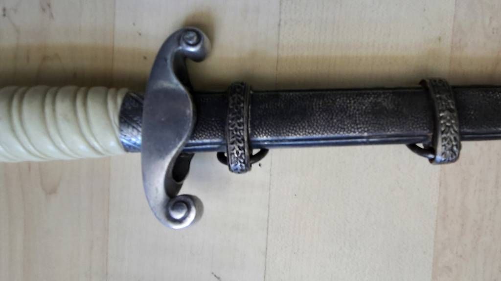 Stichwaffen: Deutscher Offiziersdolch 2 .WK – Gebraucht aus Ettingen von 1964erNachtzugfahrer 1