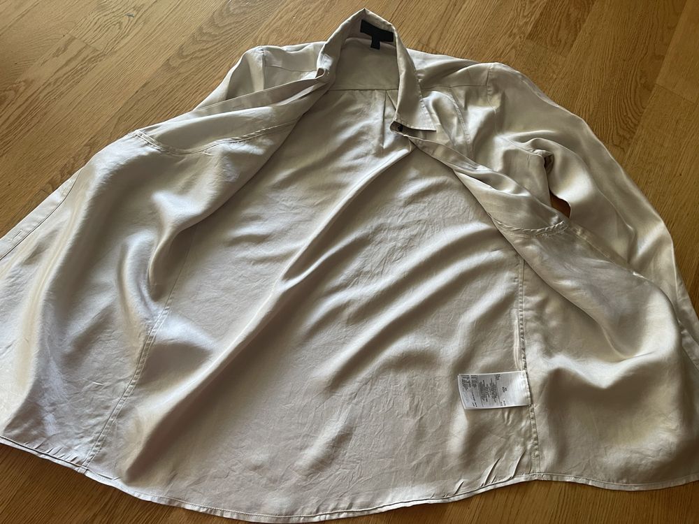 Banana Republic Camicette: Edle Seidenbluse Gr. S -XS Champagner Farbe/ Banana Republic – Usato da Rüschlikon venduto da leo_mwz2 6