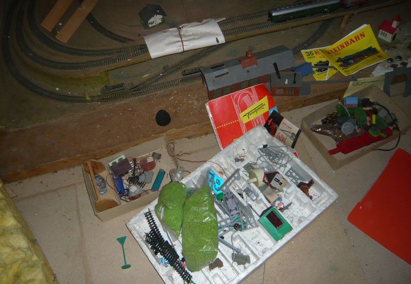 Märklin Modellini di ferrovie: Märklin Bahn mit diversem Zubehör – Usato da Ruggell venduto da Btt 4