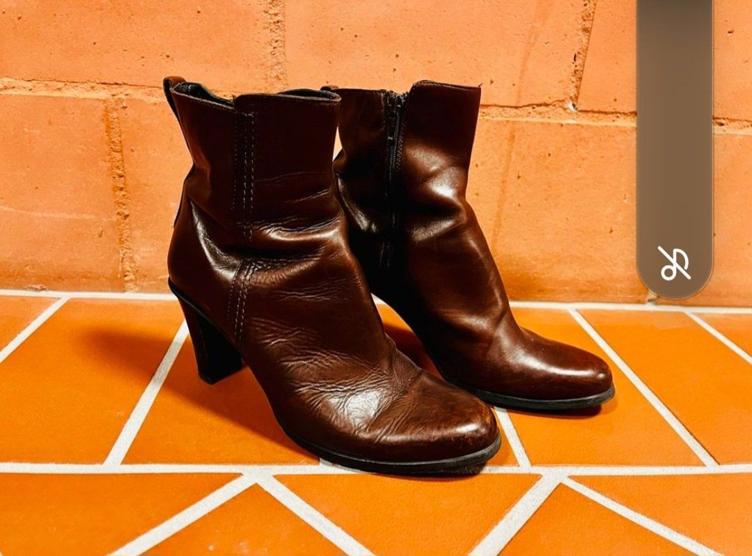 Navyboot Damenschuhe: Navyboot Schuhe, braun, Damenschuh, Gr. 38 – Gebraucht aus Luzern von CVonarburg 2