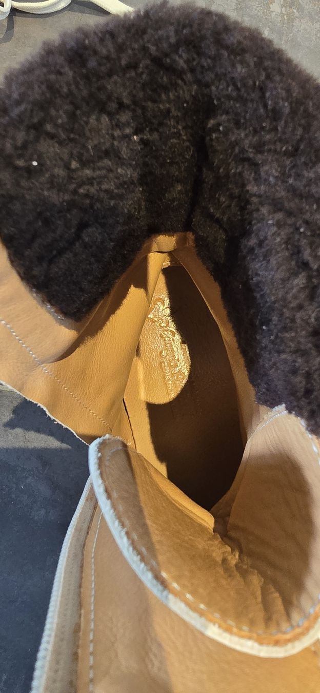 Damenschuhe: Giorgio Perticari Winter-Boots Gr. 38 Lammfell – Gebraucht aus Schönenwerd von violett03 4