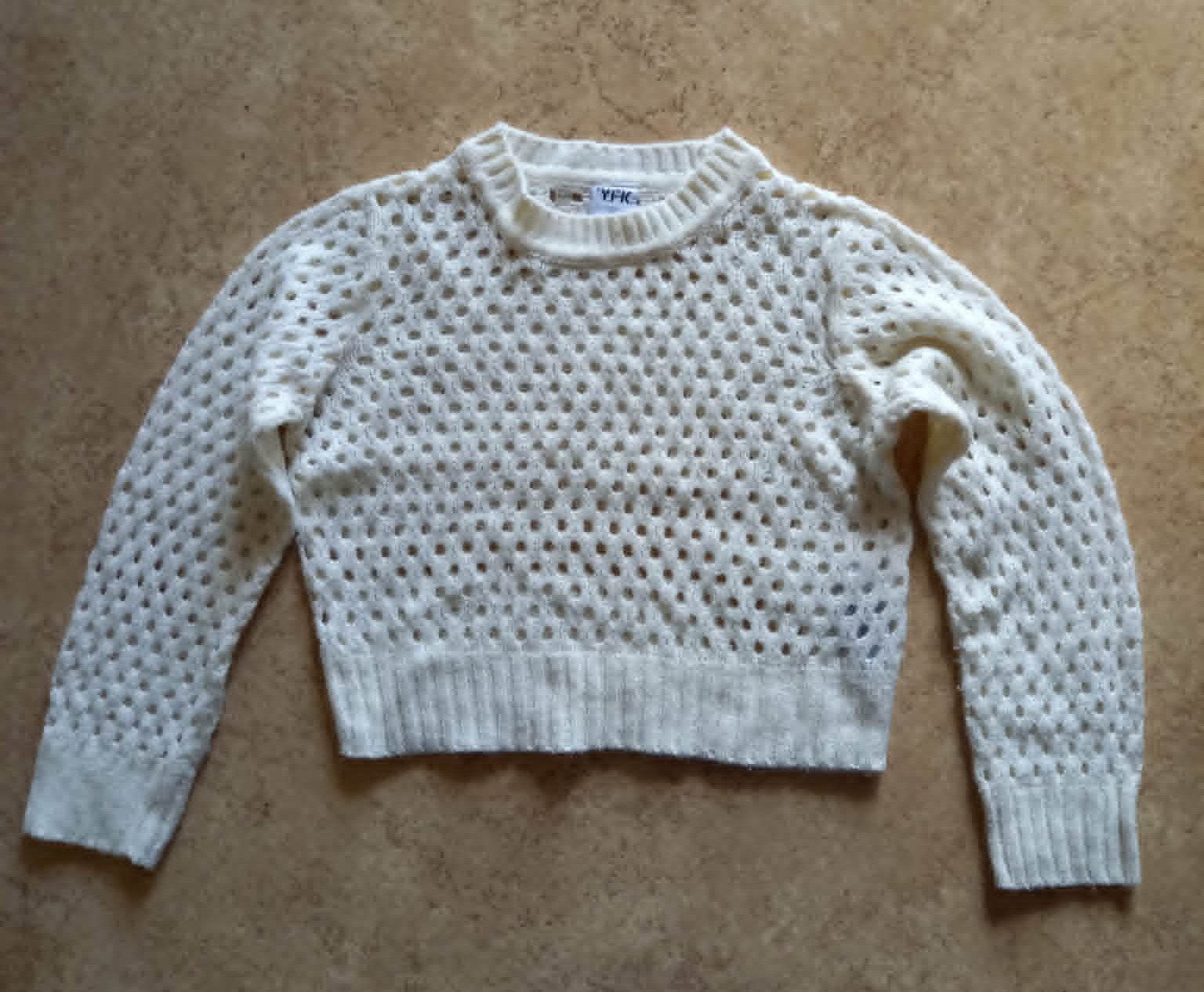 Pullover & Sweatshirts: Kinder Strick Pullover gelocht Gr 128 – Gebraucht aus Möhlin von dom_96nf