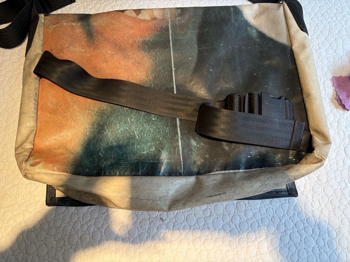 Taschen: Freitag Tasche  – Gebraucht aus Zürich von beat005 2