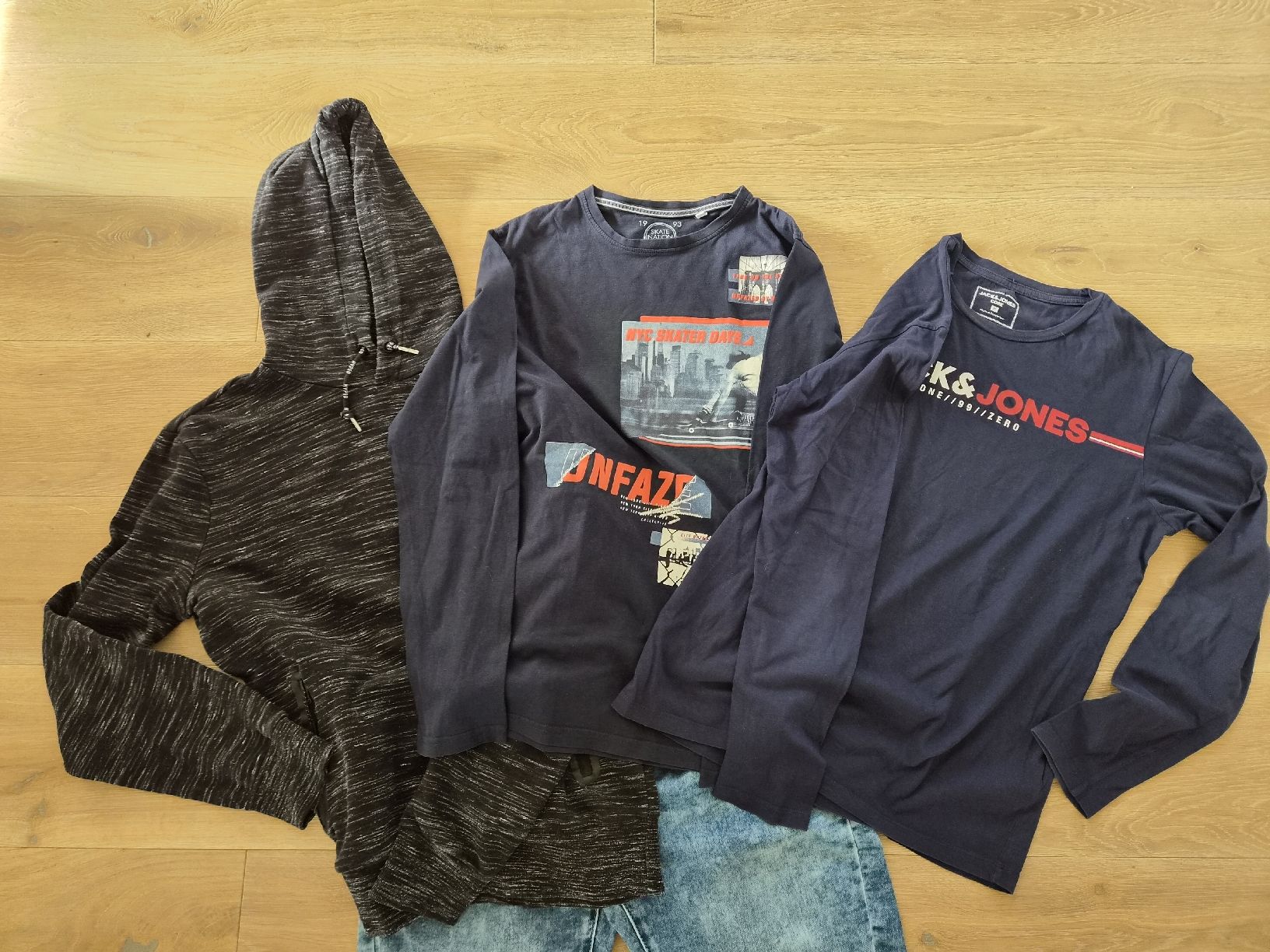 Lotti & Set di vestiti: Kleiderpaket Junge Gr. 182, 4 Teile – Usato da Stetten SH venduto da yackson 1