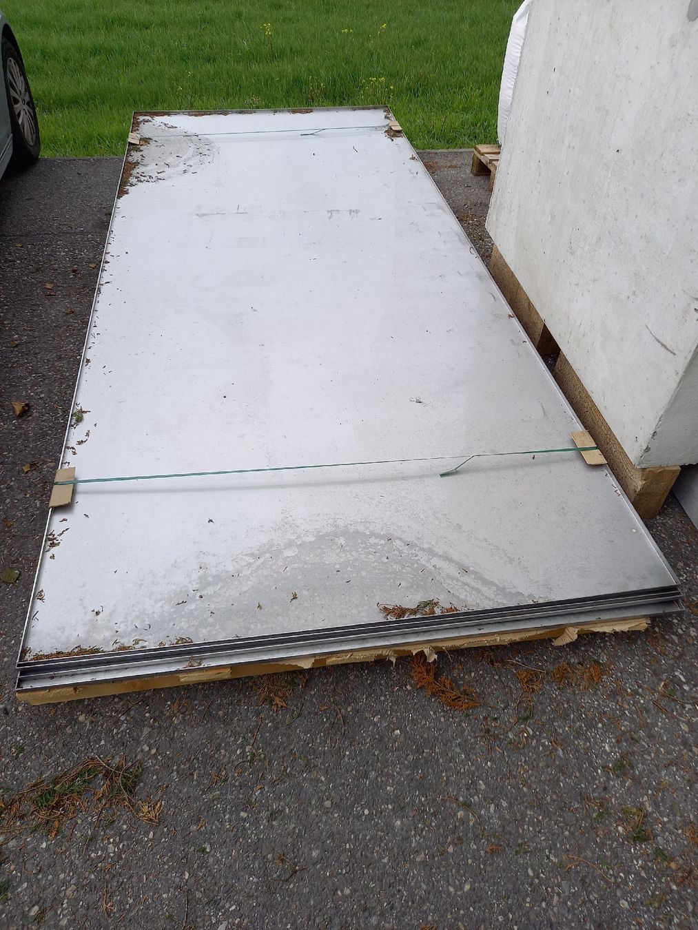Rivestimenti per pavimenti: Inox Blechwannen – Usato da Oberdorf SO venduto da miso33