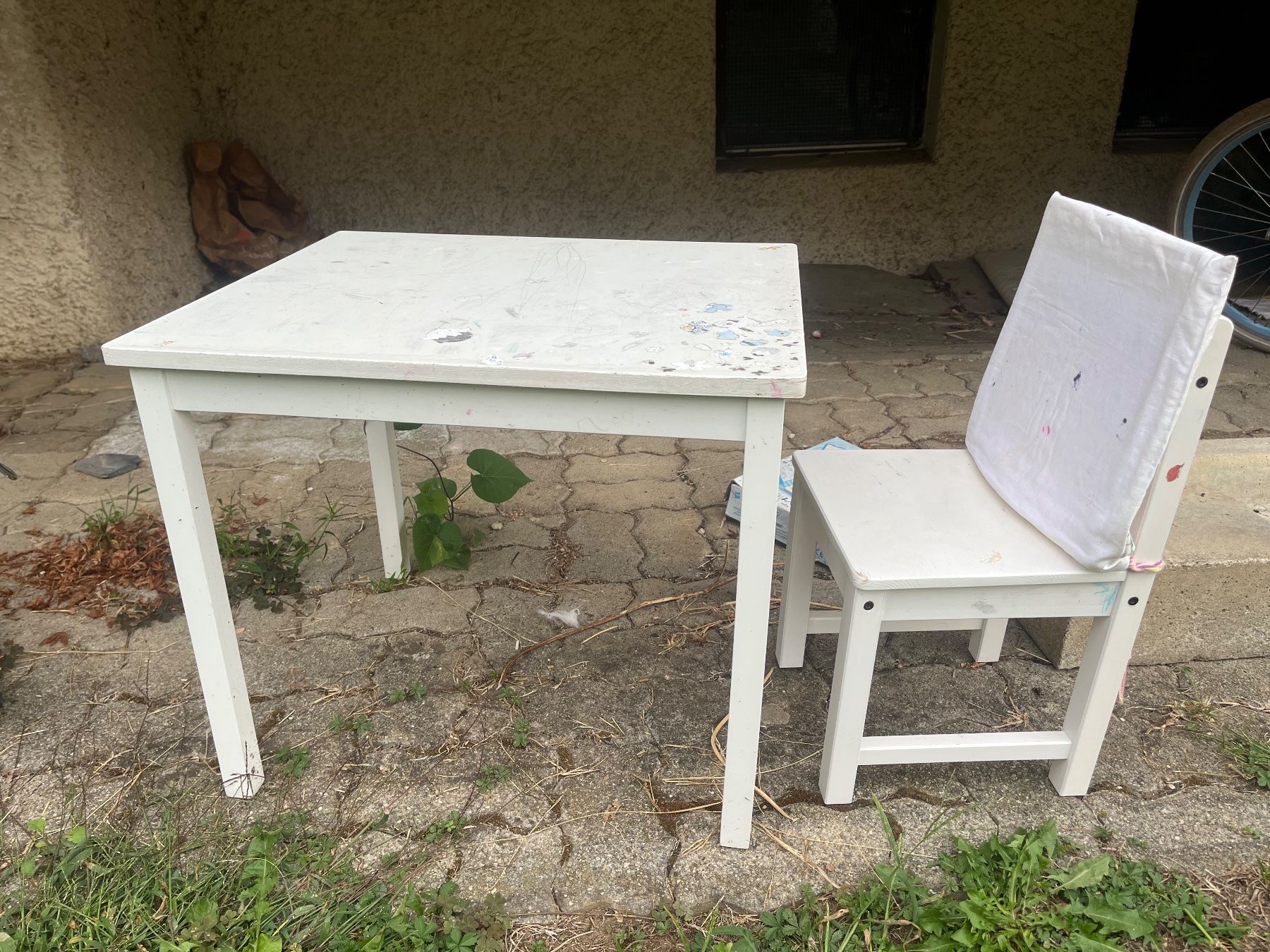 Ikea Set di tavolo e panche: Kindermöbeln – Usato da Richterswil venduto da chabwino13 1