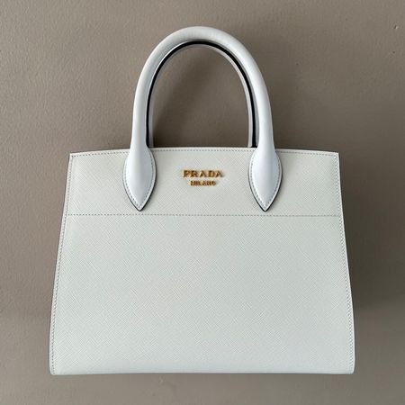 PRADA Bibliothèque Tasche - neuwertiger Zustand 🤍