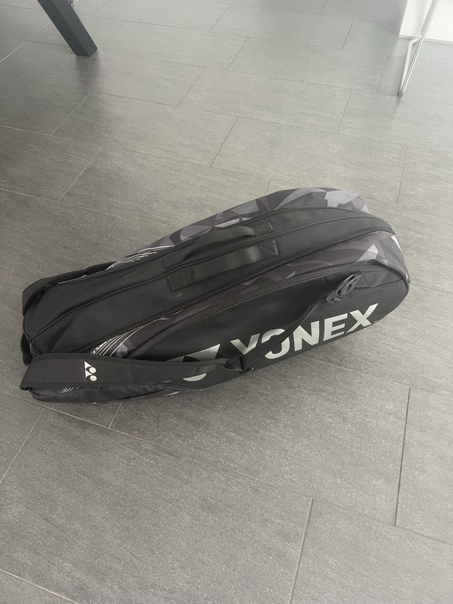 Yonex Taschen: Yonex Tennistasche – Gebraucht aus Klingnau von Kaschira