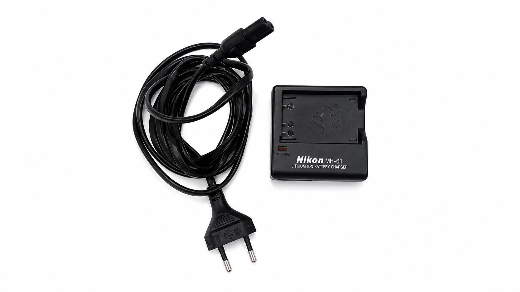 Nikon Autres accessoires: Nikon MH-61 Batterieladegerät – D'occasion à Schlieren par 2nd-Life