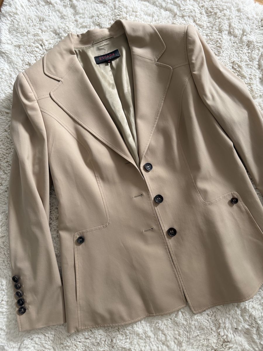 Escada Giacche: Escada blazer – Usato da Schaffhausen venduto da Nadiuna