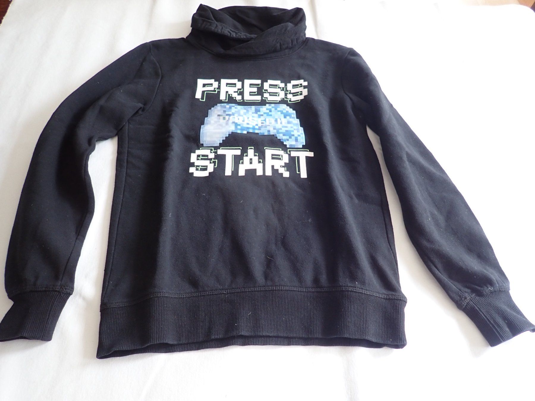 H&M Pulls et sweat-shirts: Pull  noir 146/152 – Neuf (Voir description) à Petit-Lancy par camping_car 4