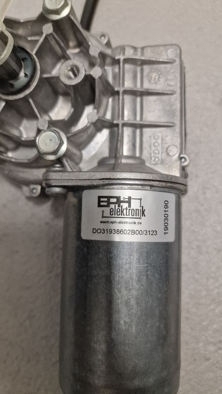 Motori: EPH Elektronik Antrieb, Getriebemotor, Neuwertig! – Nuovo (secondo la descrizione) da Wallenwil venduto da Abverkauf.ch 1