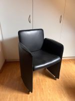 Sessel Leder schwarz auf Rollen guter Zustand