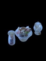 Muschelschalen aus Kunststoff für die Puppenstube 1,5 cm h