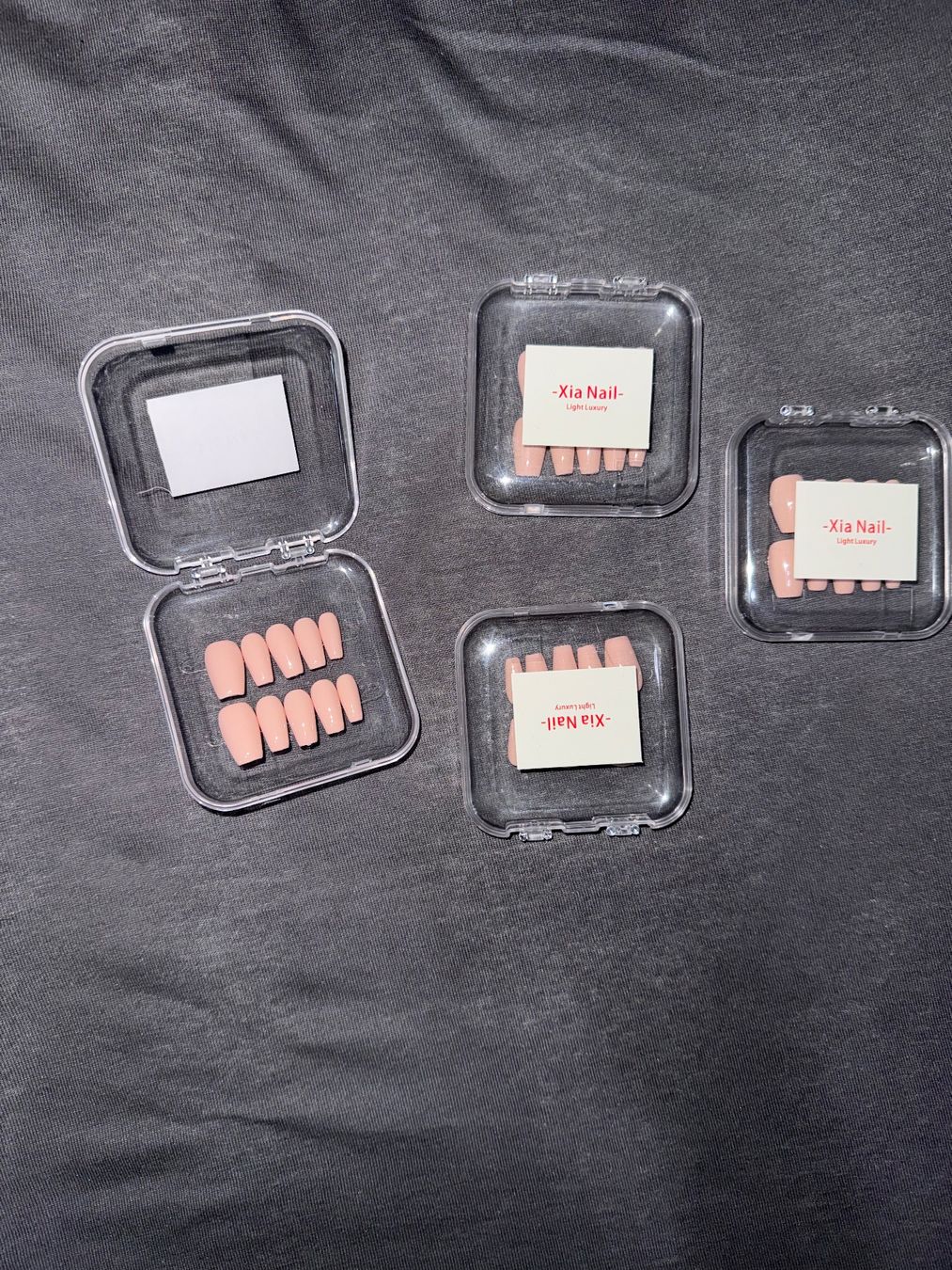 Ongles artificiels: Press on Nails – Neuf avec emballage d'origine à Baar par and_x9gz