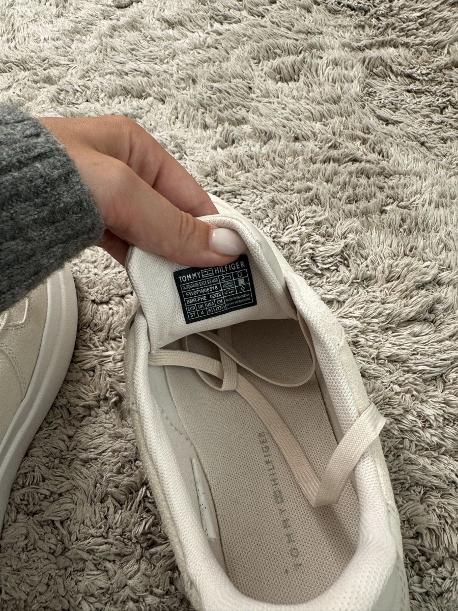 Tommy Hilfiger Damenschuhe: Sneakers Tommy Hilfiger – Neu (gemäss Beschreibung) aus Sattel von Zlata1 2