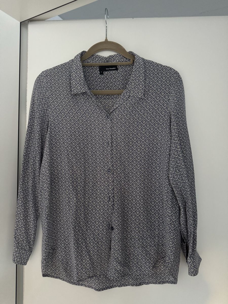Kooples Camicette: The Kooples Hemd Seide, Grösse xs/s – Usato da Kilchberg ZH venduto da MaM82