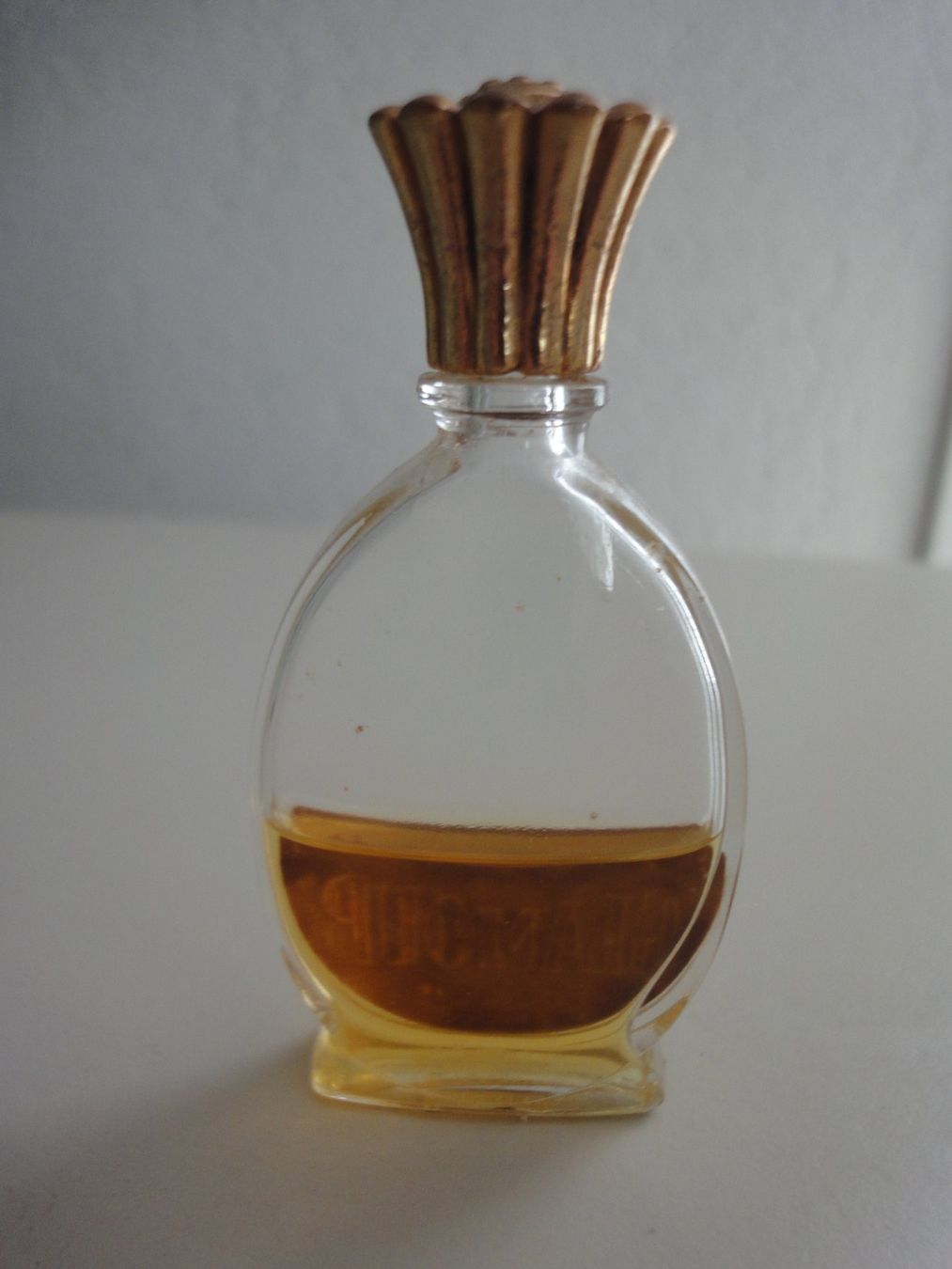 Profumi & Eau de Toilette: GLAMOUR de Bourjois, Eau de parfum 7,5ml - Vintage 1953 – Usato da Biel/Bienne venduto da 07helios032 4