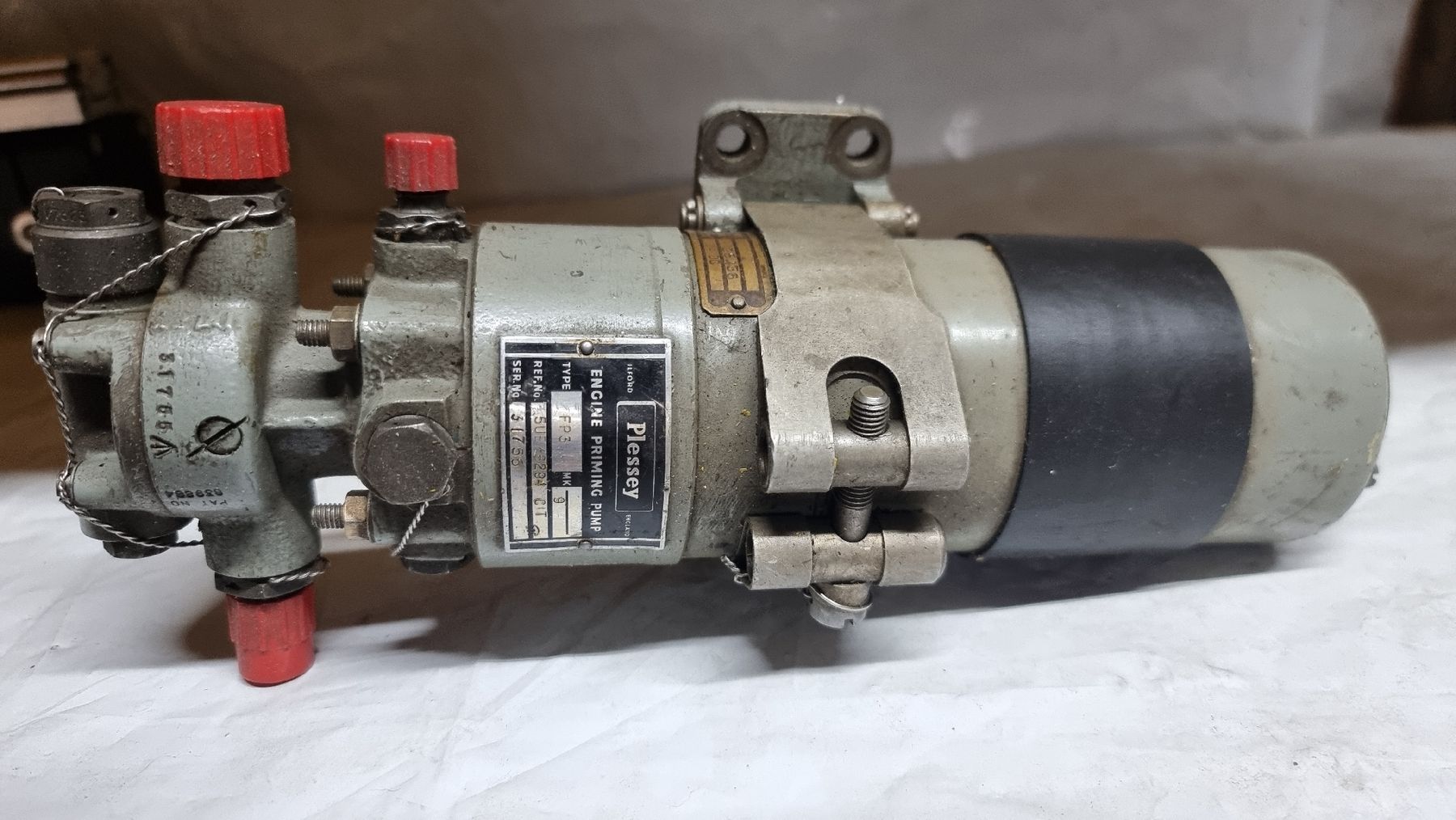 Pompe & Parti di ricambio: Strahltriebwerk-Starter Pumpe – Usato da Oberdiessbach venduto da 56292