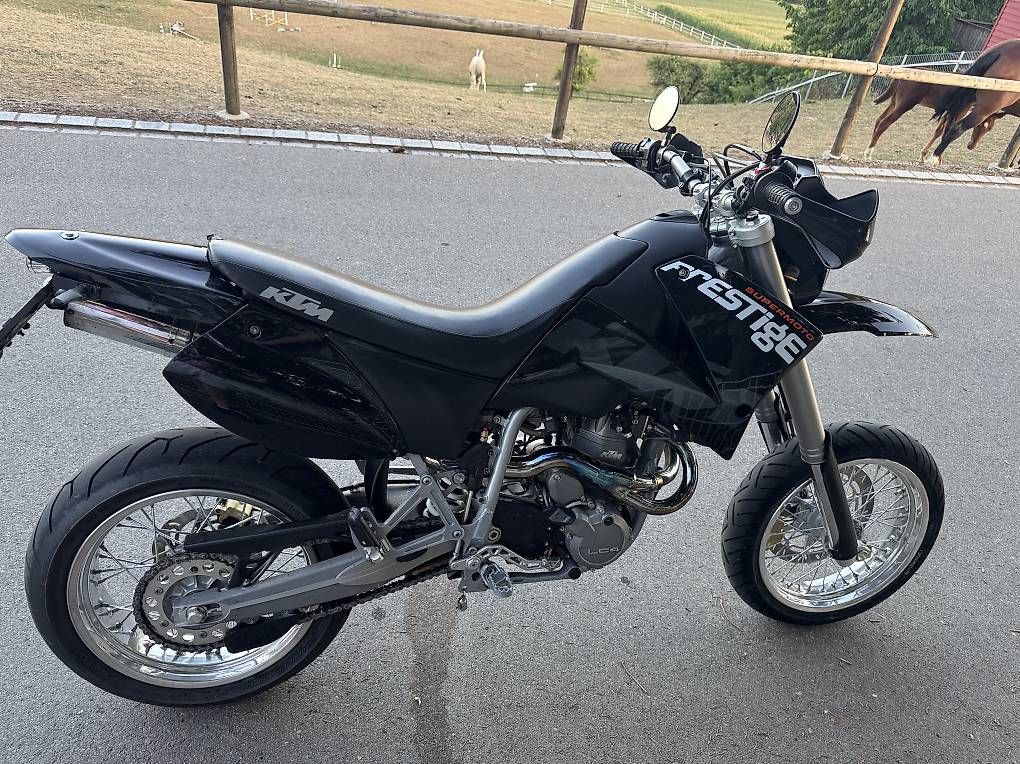 KTM Route: KTM 640 LC4 Prestige Supermoto | 2003 | – D'occasion à Andwil TG par and_pm5n 1