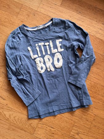 Schönes Langarmshirt Gr. 110/116