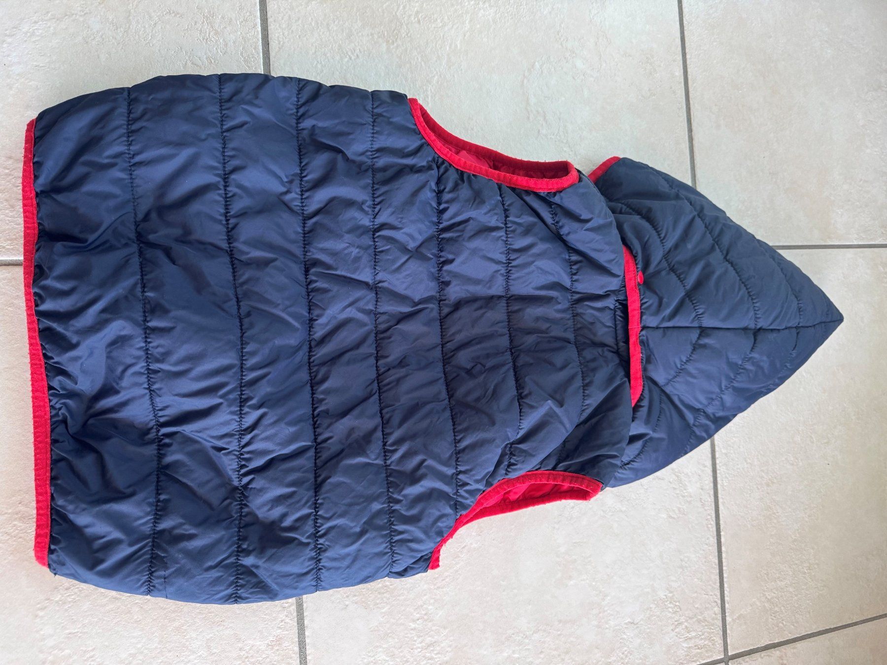 Finkid Vestes & Manteaux: Steppweste Finkid Zip in Vanuli 110 / 120 – D'occasion à Kloten par sab_khn2
