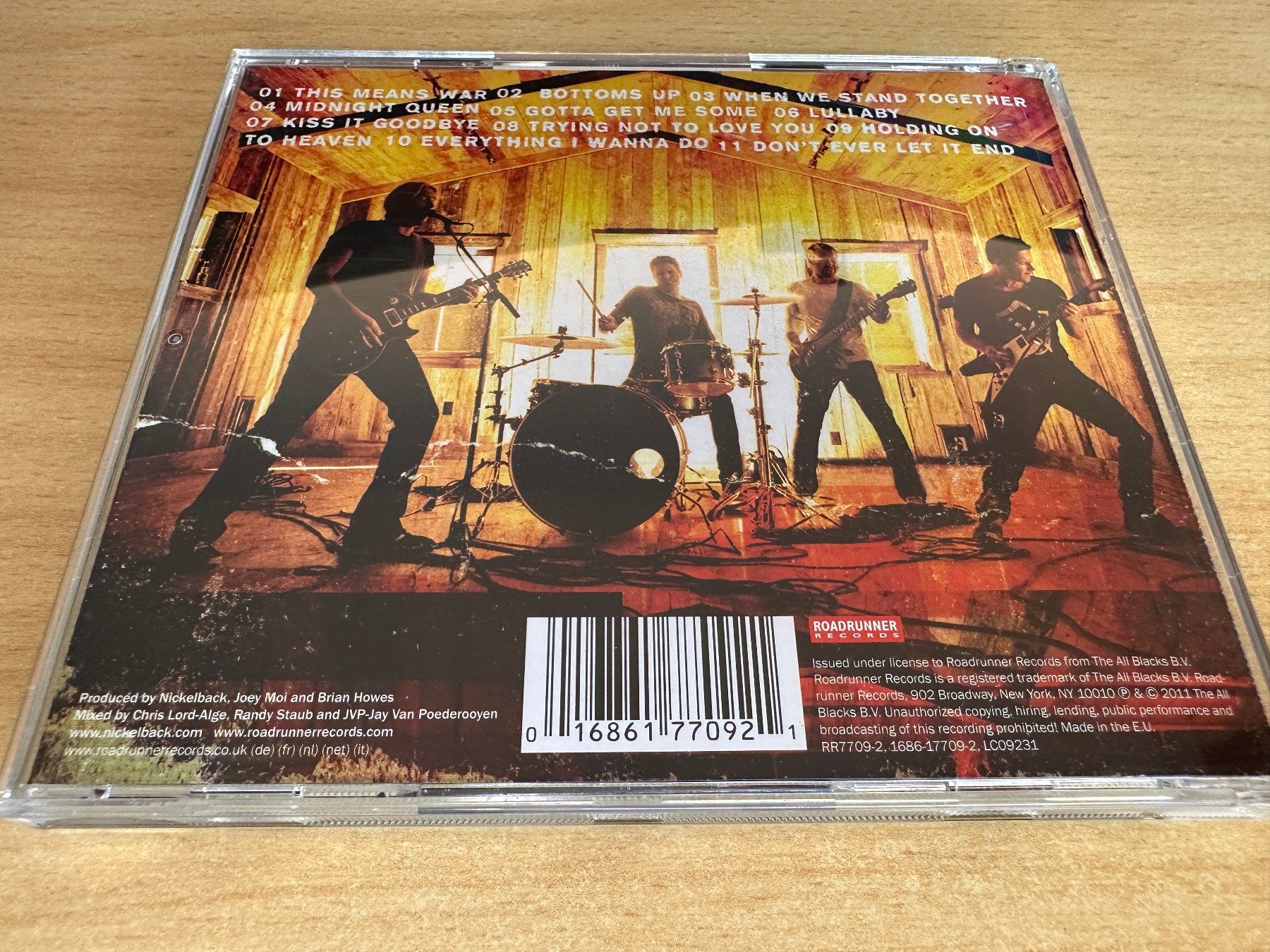 CD: Nickelback – Here And Now – Usato da Rikon im Tösstal venduto da Alpenmutz 1