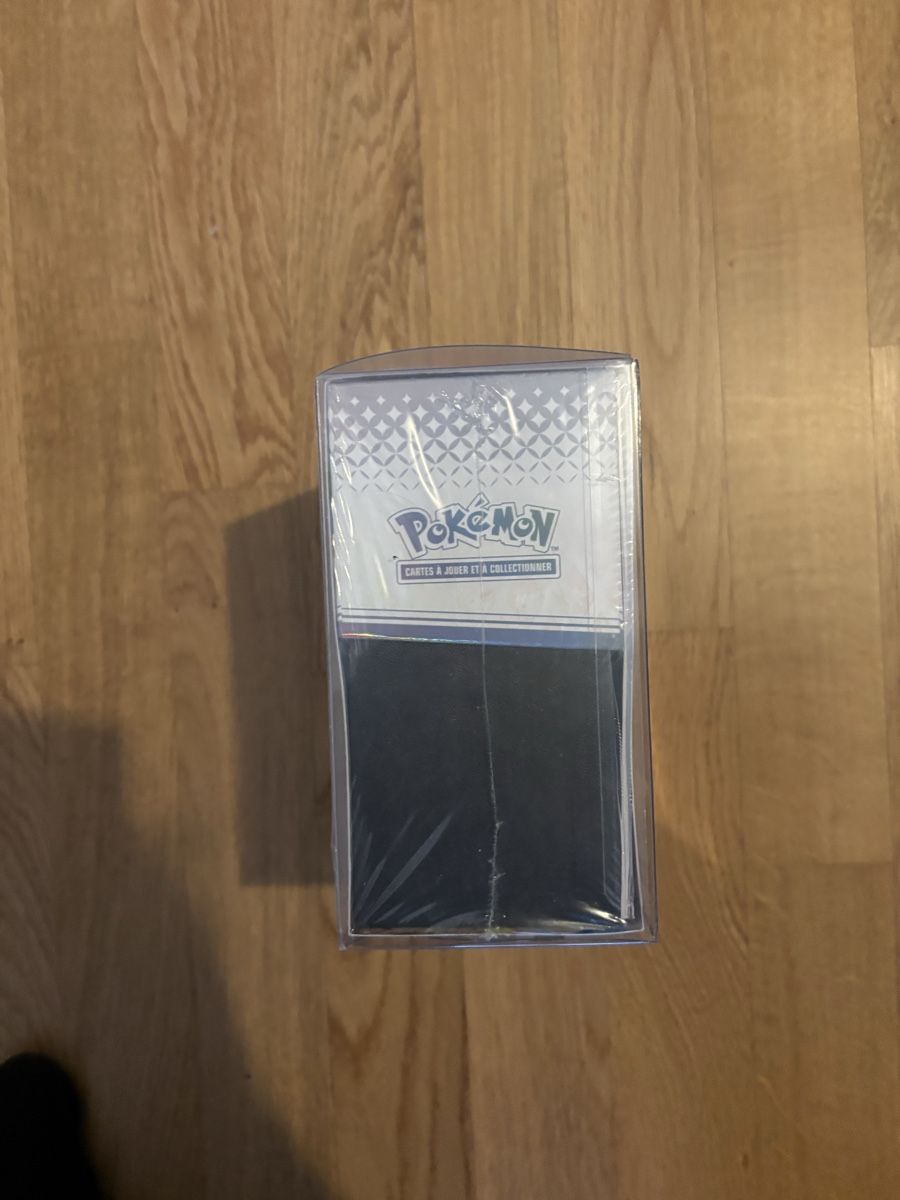 Pokémon Cartes à collectionner: Etb ev8,5 ( évolutions prismatique )  – Neuf avec emballage d'origine à Sion par Pokexpert 5