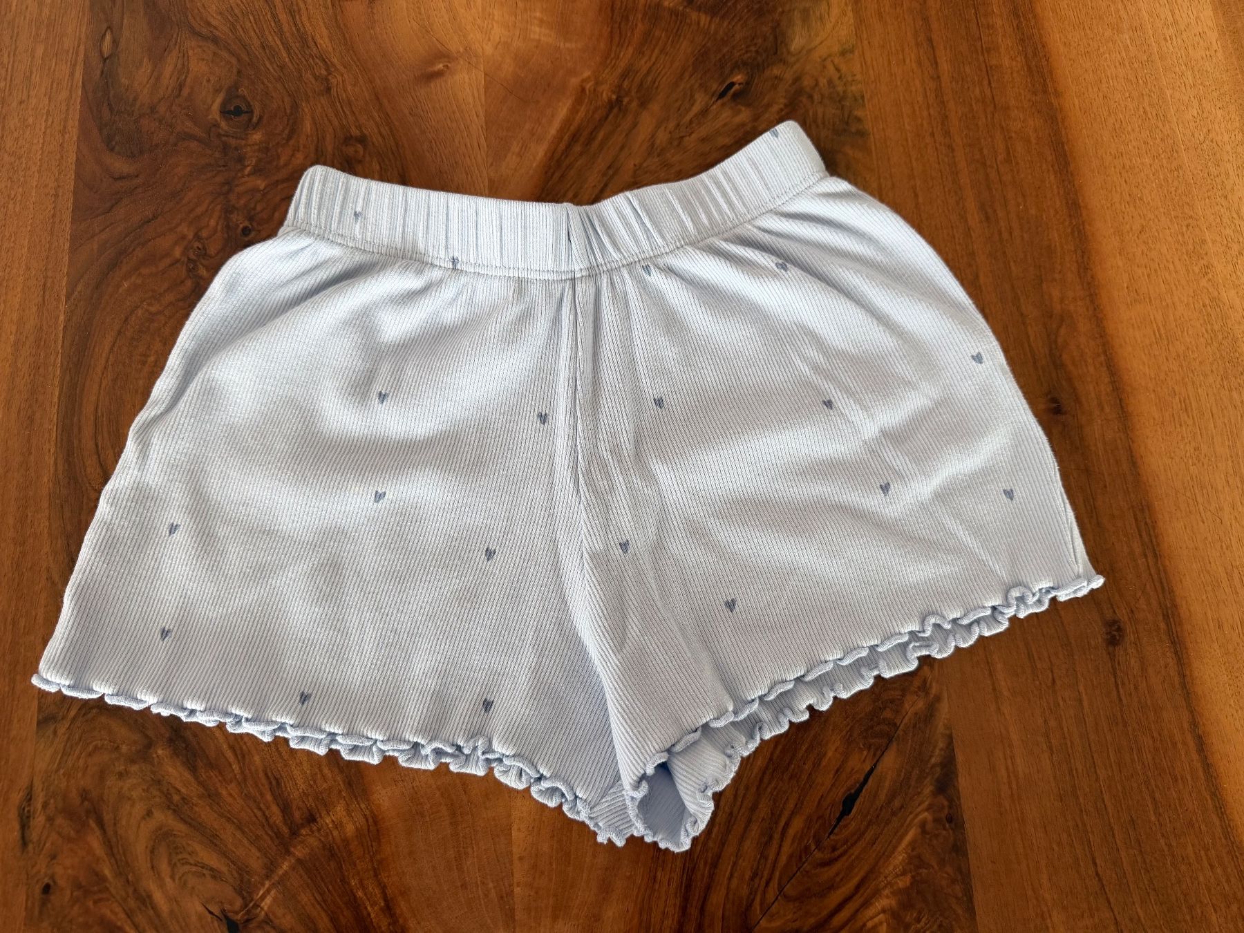 Next Pantaloni: Shorts, Next, Grösse 104 – Usato da Haslen AI venduto da s176