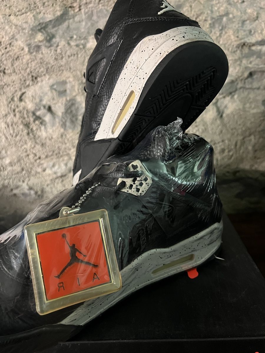 Scarpe da uomo: Air Jordan 4 oreo blk – Usato da Zürich venduto da Realvintagesale 2