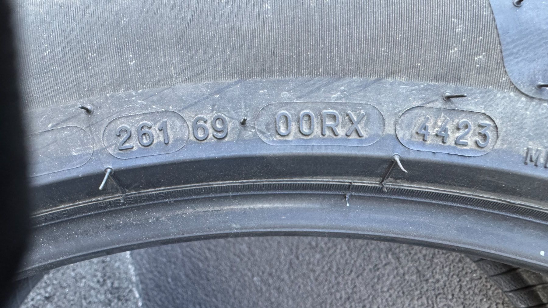 Pirelli Pneumatici & Ruote complete: 4 X 23 Zoll Winterreifen – Usato da Altstätten venduto da TM-Auto 4