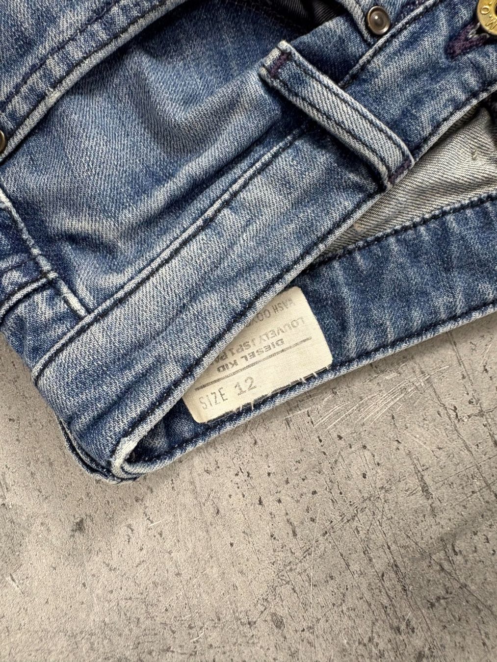 Diesel Jeans: Vintage Diesel Bootcut Flared Jeans (S) – Nuovo (secondo la descrizione) da Werdenberg venduto da hase.vintage 4
