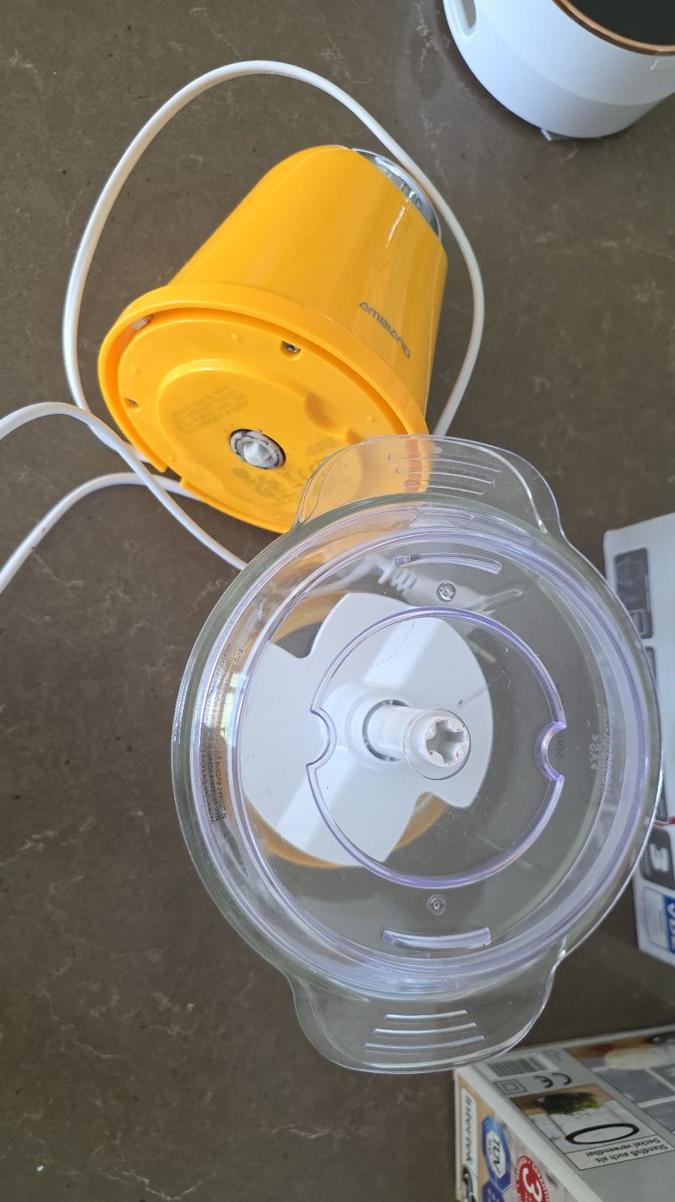 Ambiano Elettrodomestici da cucina: Ambiano Mini-Hacker 500W gelb  – Usato da Siebnen venduto da BenutzerRicardo 2