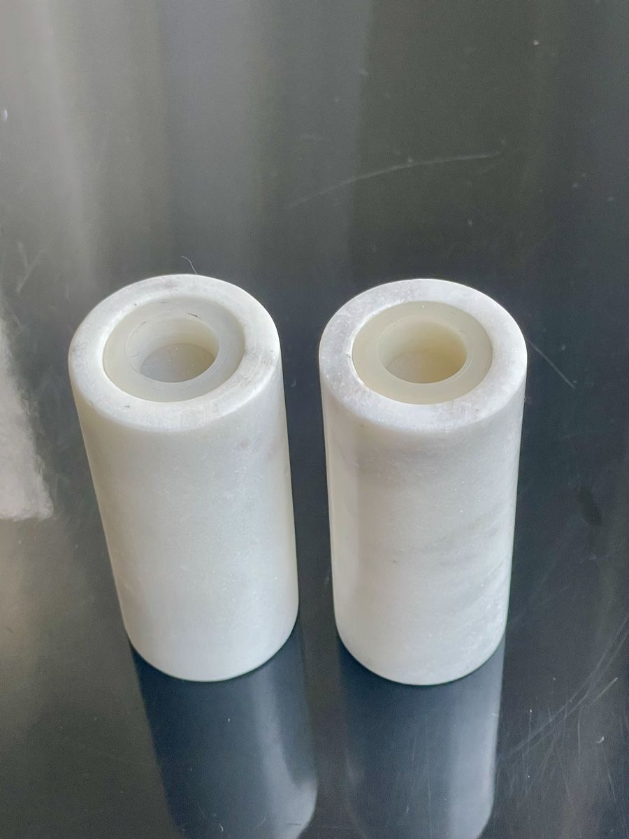Elettrodomestici da cucina: Marble Salt and pepper shakers  – Usato da Richterswil venduto da Prangins9 4