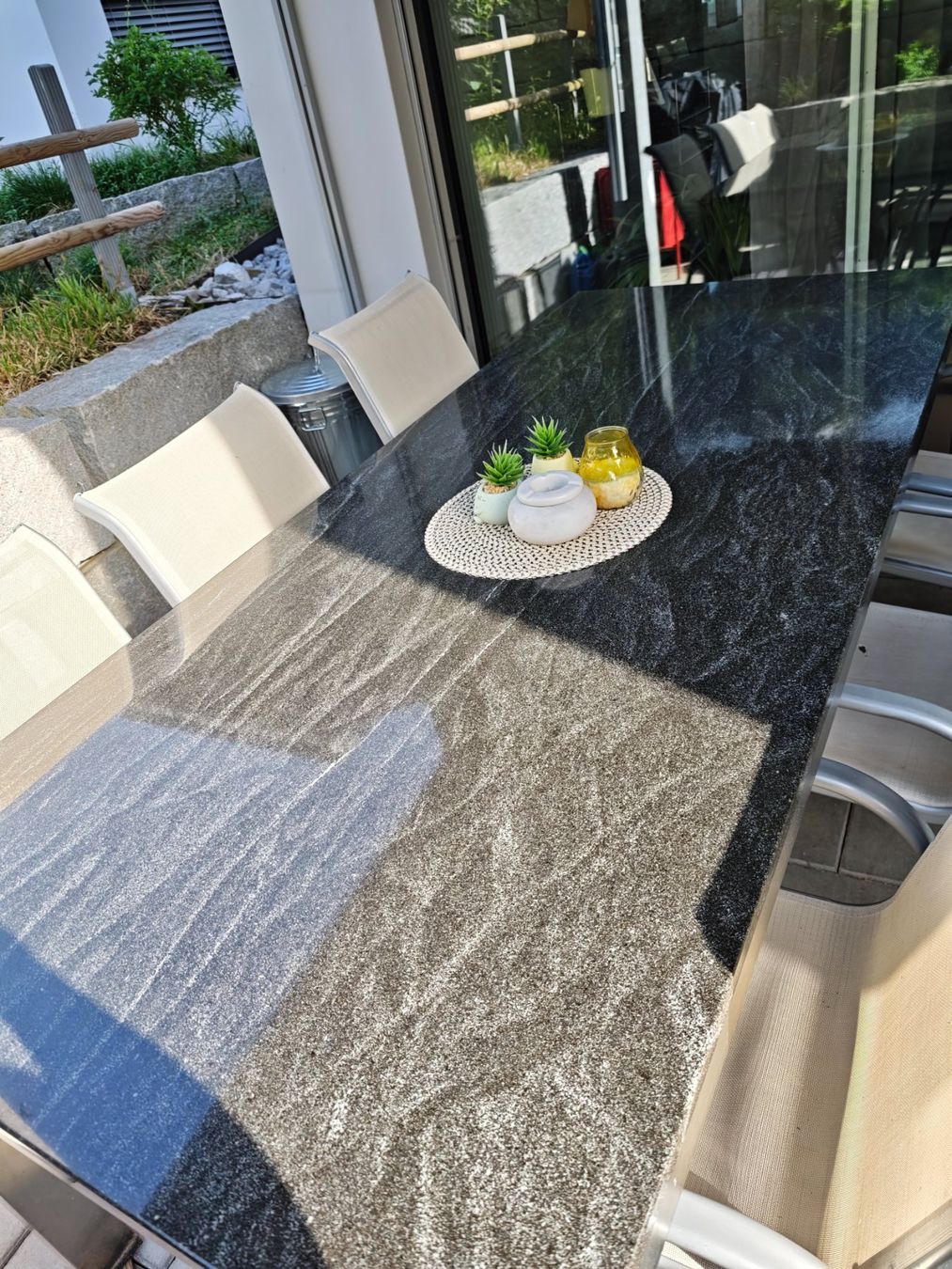 Tische: Granittisch – Gebraucht aus Wimmis von kaga01
