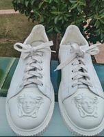Baskets Versace blanches - Élégantes et confortables! T.45