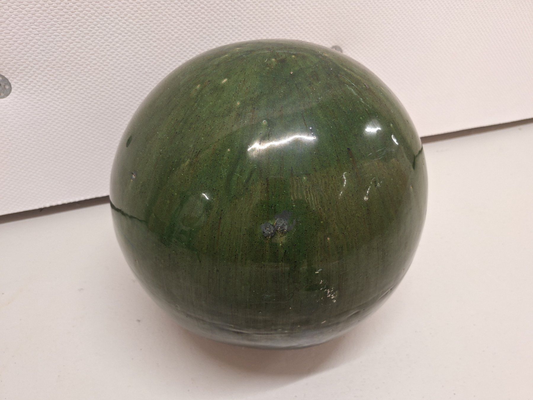 Tutte le decorazioni: Grüne Kugel aus Keramik – Usato da Spreitenbach venduto da misi.m 3