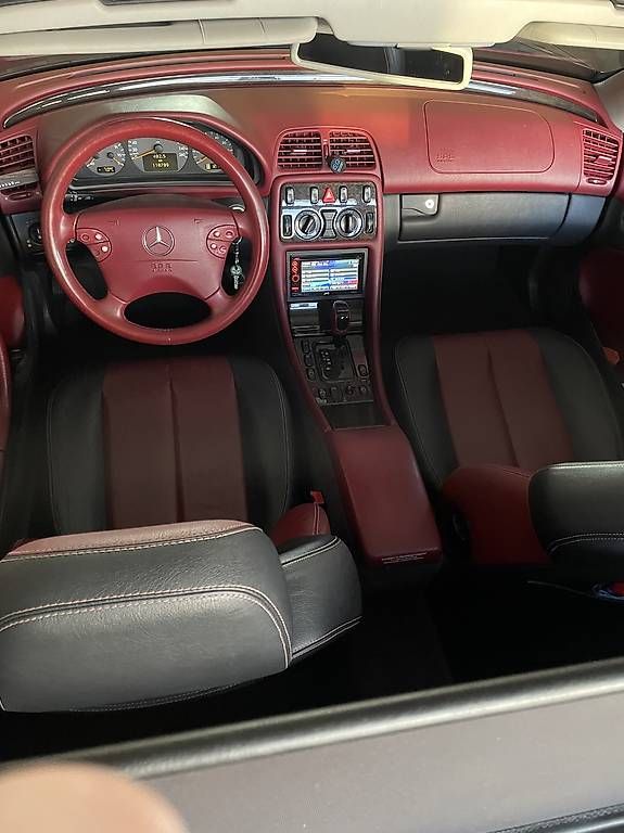 Mercedes-Benz Automobili: Mercedes CLK 320 Avantgarde Cabrio – Usato da Herisau venduto da Mostiboy 1