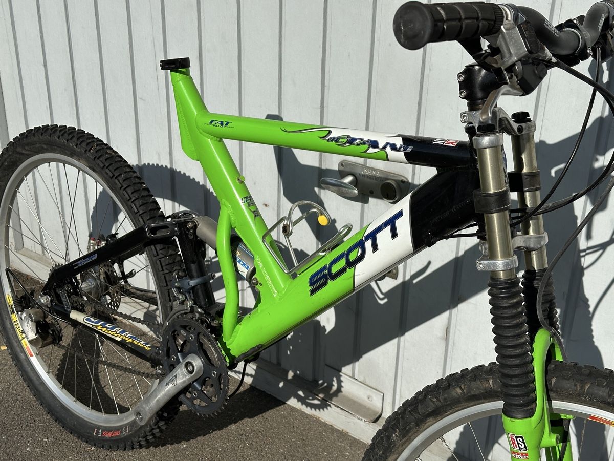 Scott Velos: Scott Octane FX1 MTB Grösse M als Defekt  – Defekt aus Wädenswil von HobbyZimmer 3