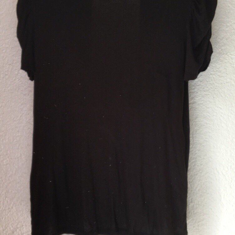 Camicette: 013 schwarze Bluse – Usato da Sion venduto da NoblesOfHelvetia 1