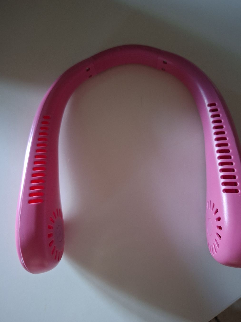 Ventilatoren: Nacken Ventilator Pink neuwertig – Gebraucht aus Kräiligen von schwobst