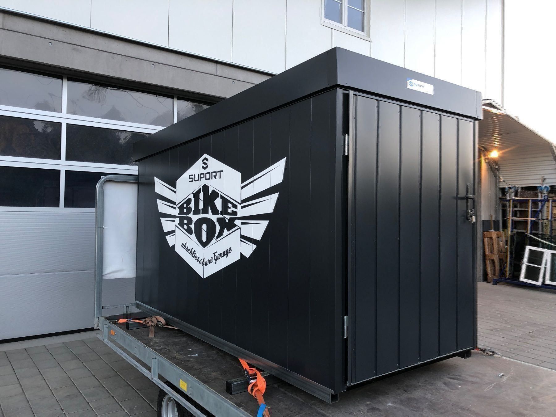 Rifugi: Suport Motorrad Garage Bike Box – Nuovo e nell'imballaggio originale da Bichelsee venduto da 123Tremp321