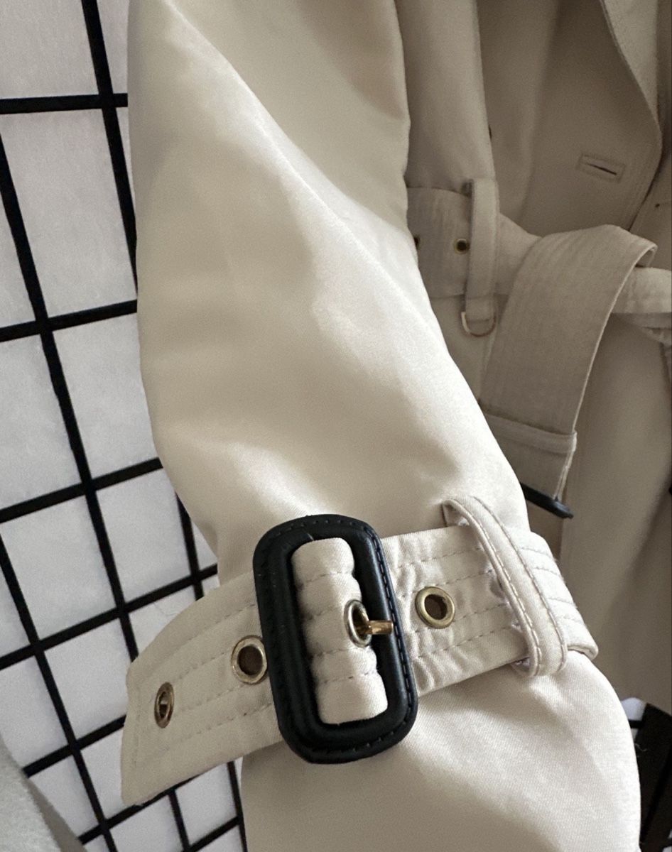 Zara Cappotti: Zara Trenchcoat beige – Usato da Uitikon Waldegg venduto da Amour_Zurich 3
