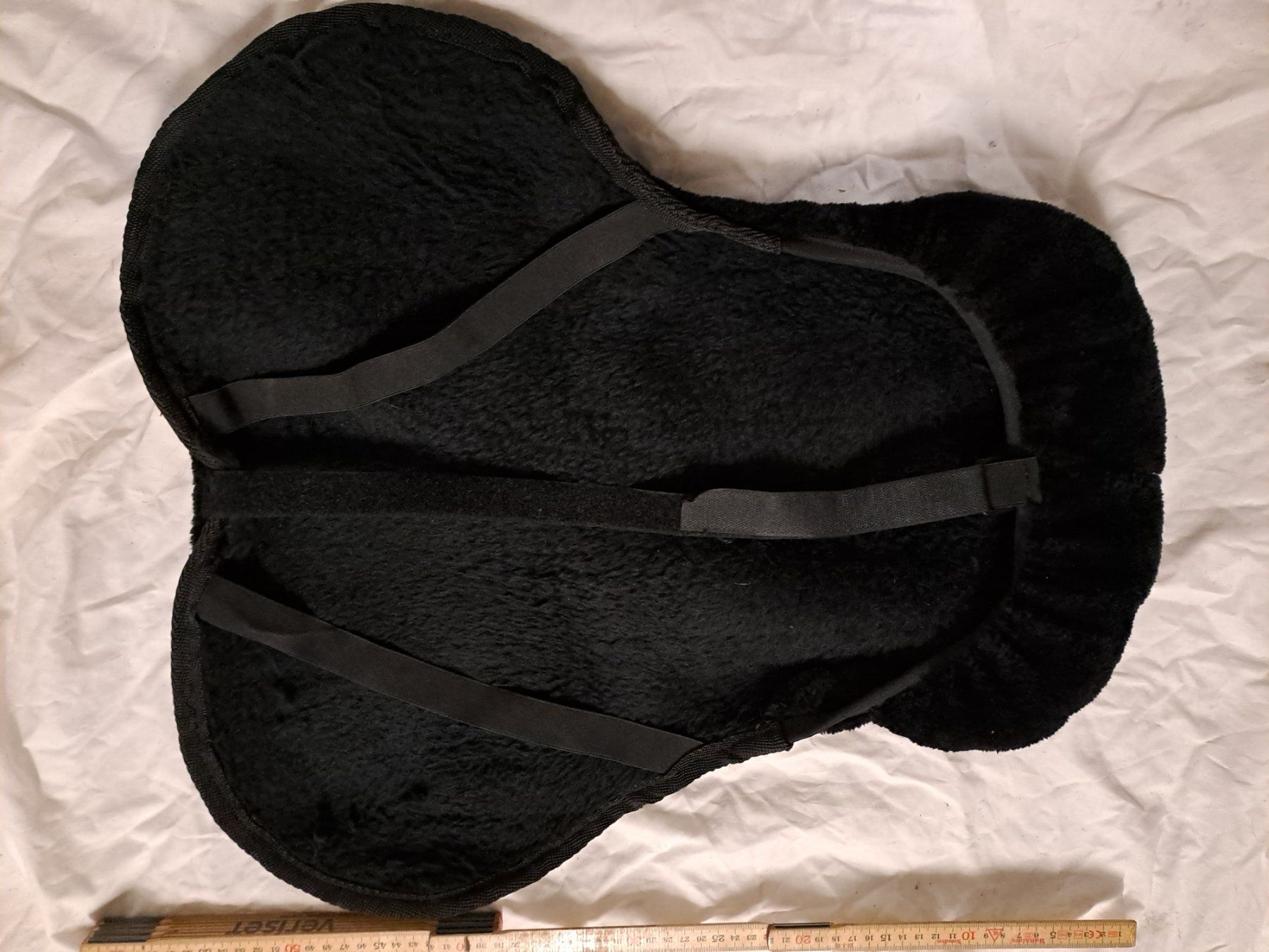 Sattel & Sattelzubehör: Teddyfleece- Sitzwärmer schwarz – Gebraucht aus Neudorf von ps_biibe92 1