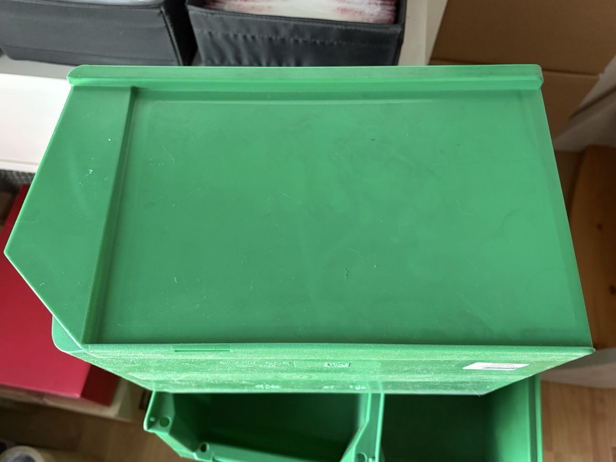 Behälter & Ähnliches: 8 Stappel Boxen  – Gebraucht aus Rümlang von Fledermaus35 1