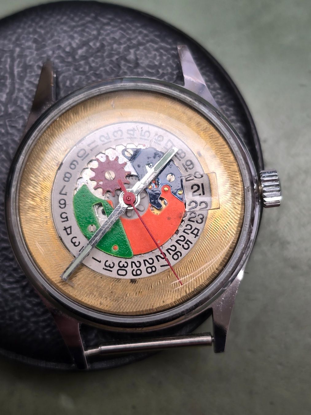 Uhren: Montre inconnu avec mouvement RL – Defekt aus Tramelan von Nirdan
