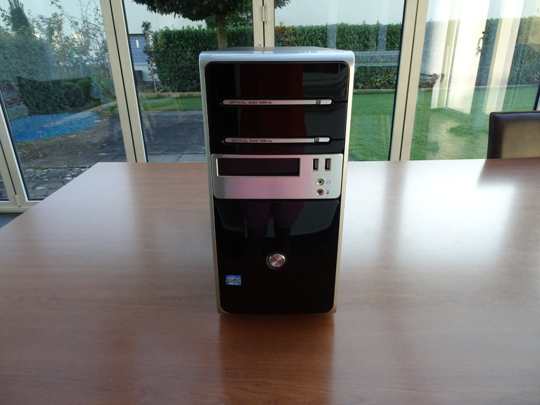 PC: PC Desktop Win. 10 Microsoft Office Professional Plus 2024 – Usato da Schenkon venduto da Recar