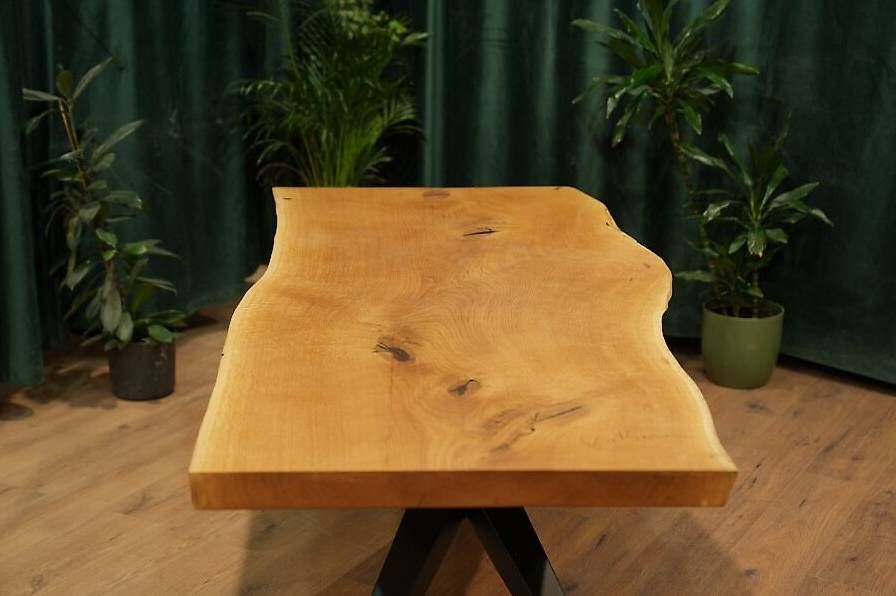 Tavoli: Baumscheibentisch aus 1 Stück – Usato da Walchwil venduto da Swissdesign_Haag