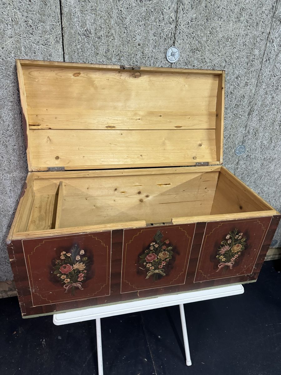 Casse di trasporto: Truhe Antik holz – Usato da Belp venduto da ch1999 2