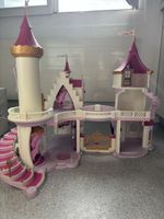 Playmobil Schloss inkl. viel Zubehör